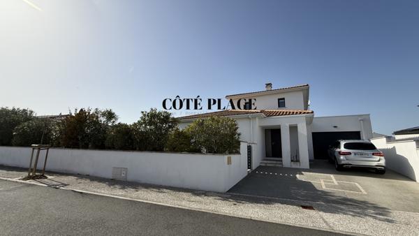 Vaux-sur-Mer (17640) 800 M CENTRE VILLE VAUX SUR MER - MAISON RECENTE 3 CHAMBRES PISCINE AU PRIX DE 710600 € FAI