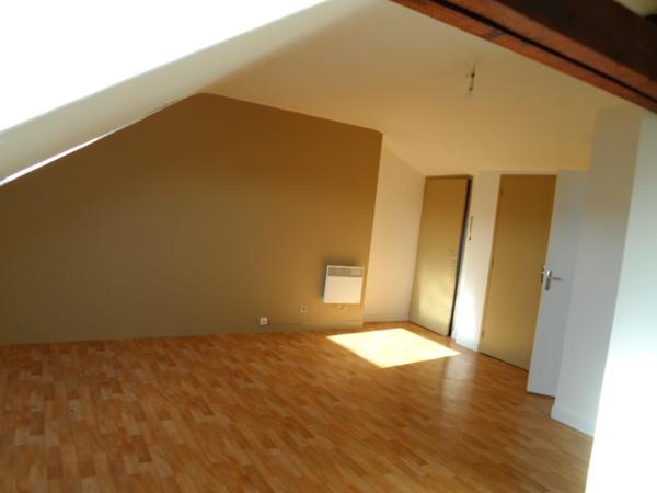A LOUER- APPARTEMENT T2 – ANGERS/CENTRE VILLE