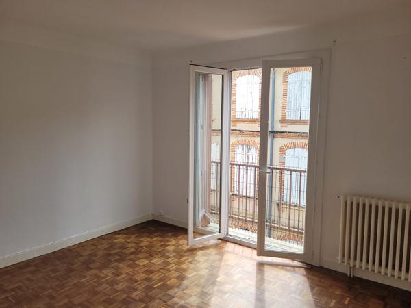 MAZERES - MAISON DE VILLAGE T4 AVEC UNE COUR