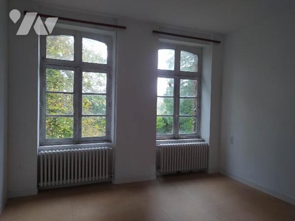 A Vendre sur Saint-Paul une maison de Maitre