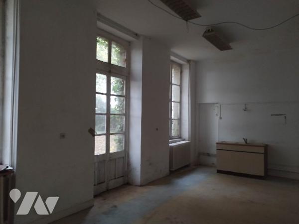 A Vendre sur Saint-Paul une maison de Maitre