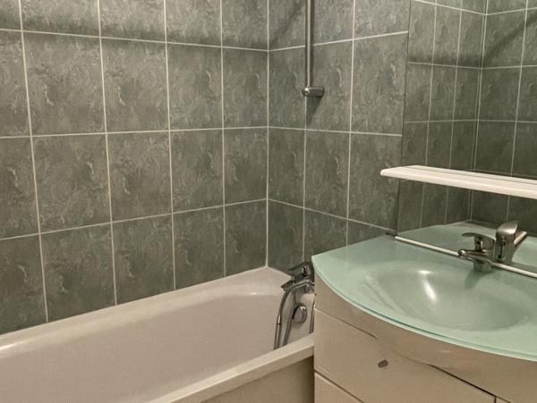 Location Appartement avec balcon 2 pièces Bourges (18000)