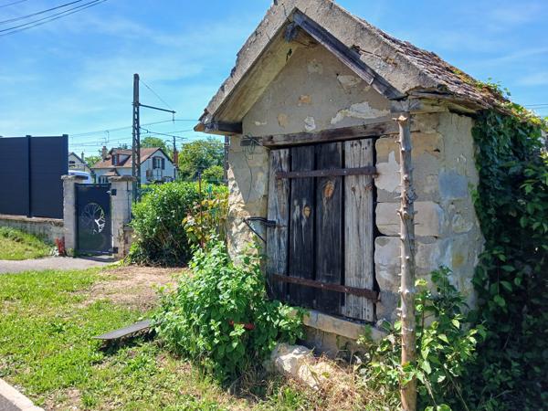 MAISON - 3 ETAGES - F4- 100M²