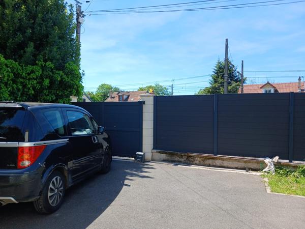 MAISON - 3 ETAGES - F4- 100M²