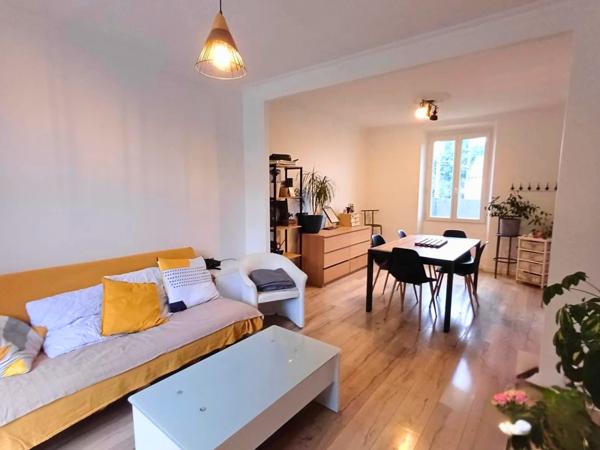 MAISON - 3 ETAGES - F4- 100M²