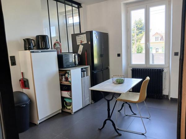 MAISON - 3 ETAGES - F4- 100M²