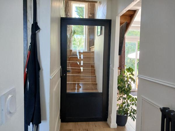 MAISON - 3 ETAGES - F4- 100M²