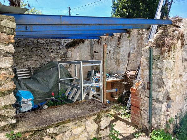 MAISON - 3 ETAGES - F4- 100M²