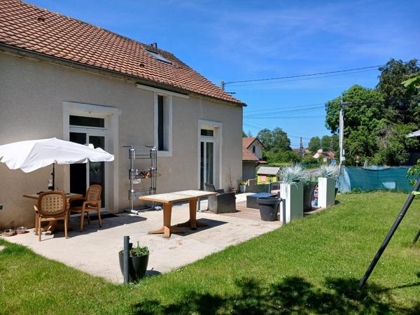 MAISON - 3 ETAGES - F4- 100M²