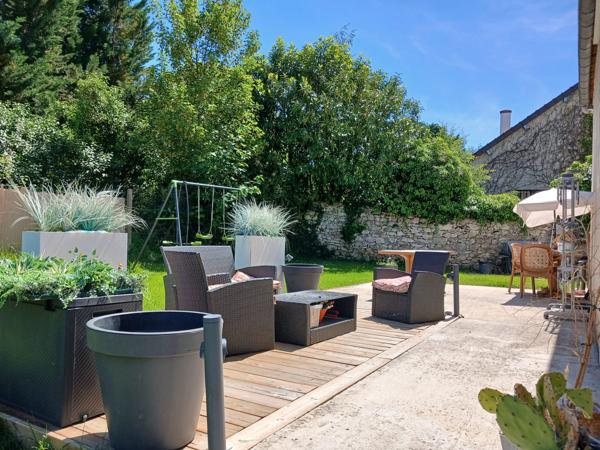 MAISON - 3 ETAGES - F4- 100M²