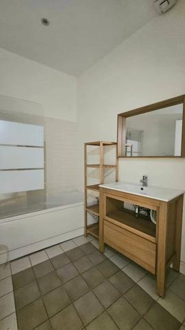 COUP DE COEUR: APPARTEMENT DE TYPE 3 avec du cachet
