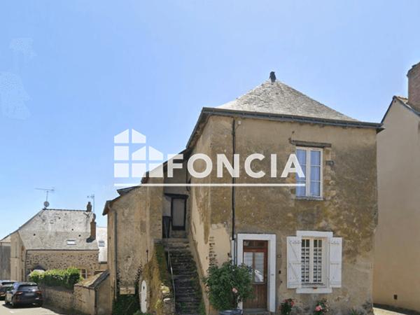 Location Appartement 3 pièces 61.57 m² - 36 RUE DE MORANNES St Denis D Anjou 53290