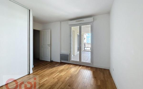 Appartement à louer    2 pièces • 52,59 m2 Châtillon