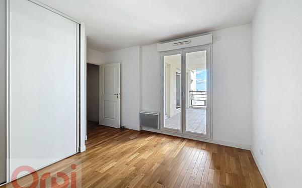 Appartement à louer    2 pièces • 52,59 m2 Châtillon