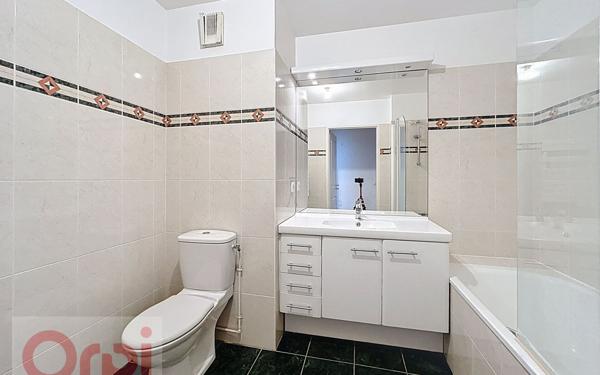 Appartement à louer    2 pièces • 52,59 m2 Châtillon