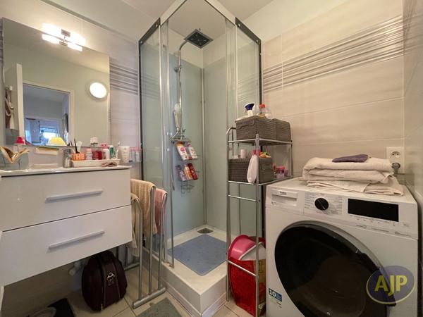 Vente appartement Saintes : 170 400 € - AJP Immobilier Saintes