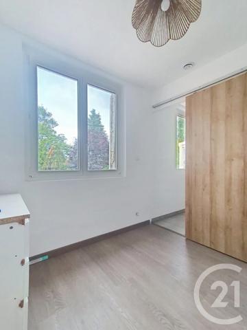 Maison à vendre  4 pièces - 108 m 2   PONT AUDEMER  - 27