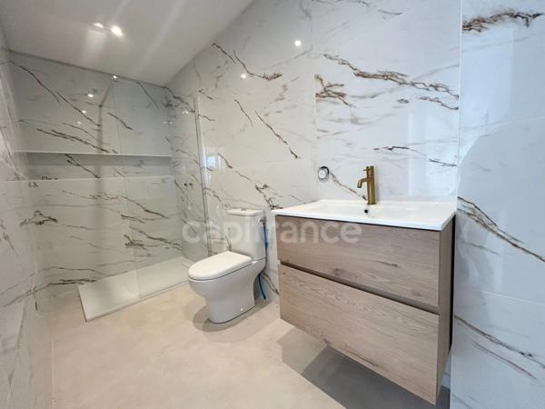 À VENDRE villa Frontignan 34 – Charmante villa de plain-pied T4 de 116 m² avec piscine – Quartier calme en fond d’impasse