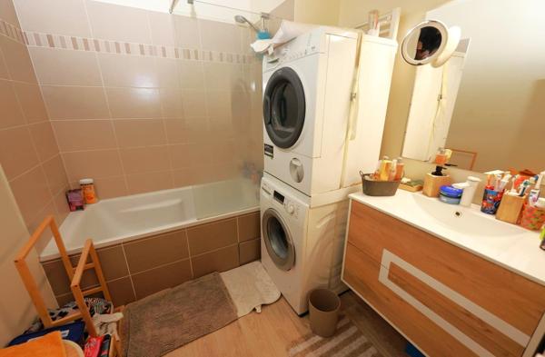 Bel appartement avec 2 jardins, faibles charges