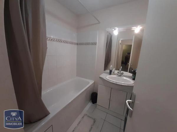 Appartement à louer 2 pièces 49m² Limoges (87000)