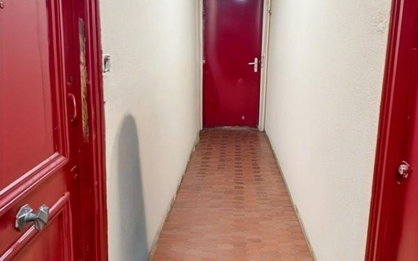 Appartement à vendre    2 pièces • 26,49 m2 Saint-Denis