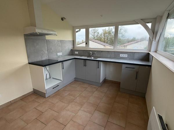 Maison Puy L Eveque 3 pièce(s) 64 m2