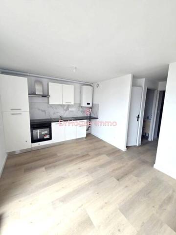 Immeuble à vendre 24 pièces de 482 m²