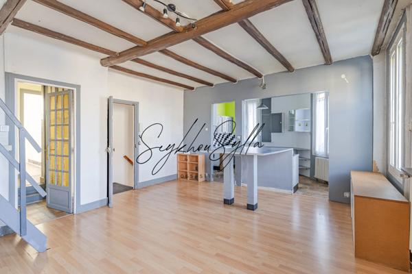 Maison 7 pièces - 150 m²