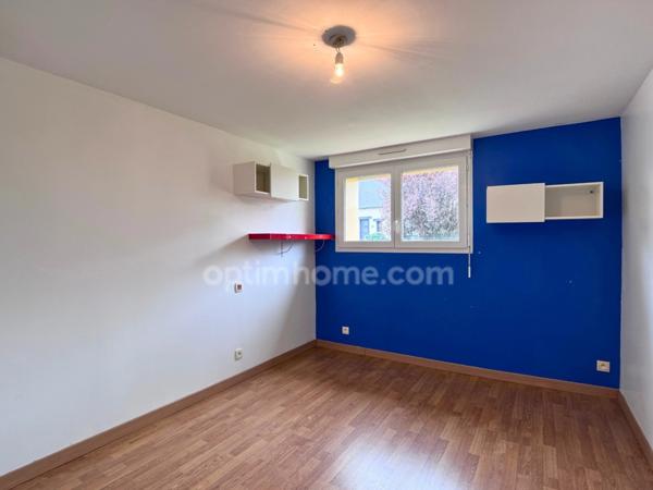 Maison à vendre 6 pièces, 5 chambres, jardin, toutes commodités à pied à 15 min de Rennes