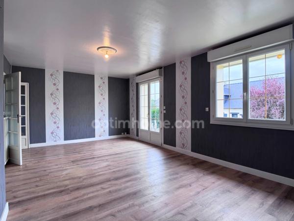 Maison à vendre 6 pièces, 5 chambres, jardin, toutes commodités à pied à 15 min de Rennes