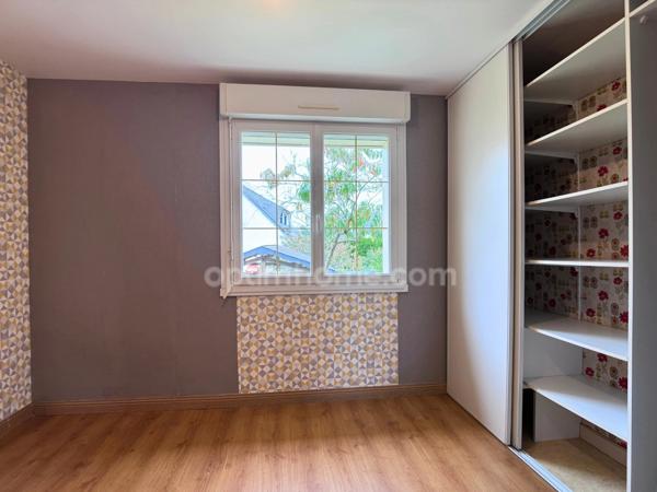 Maison à vendre 6 pièces, 5 chambres, jardin, toutes commodités à pied à 15 min de Rennes