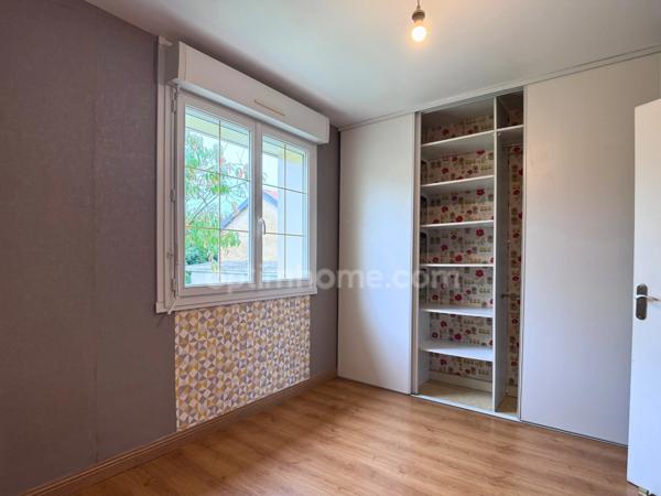 Maison à vendre 6 pièces, 5 chambres, jardin, toutes commodités à pied à 15 min de Rennes