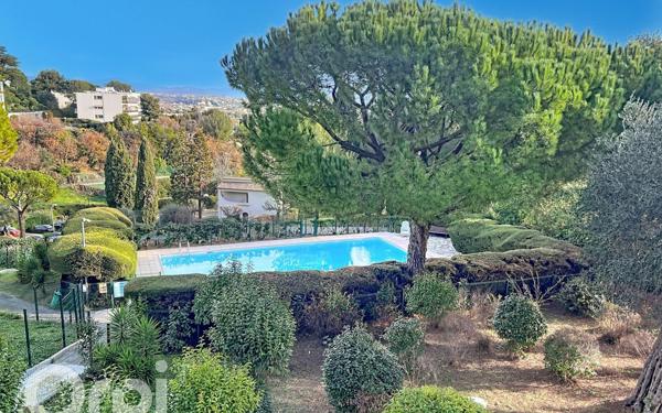 Appartement à vendre    3 pièces • 76 m2 Villeneuve-Loubet