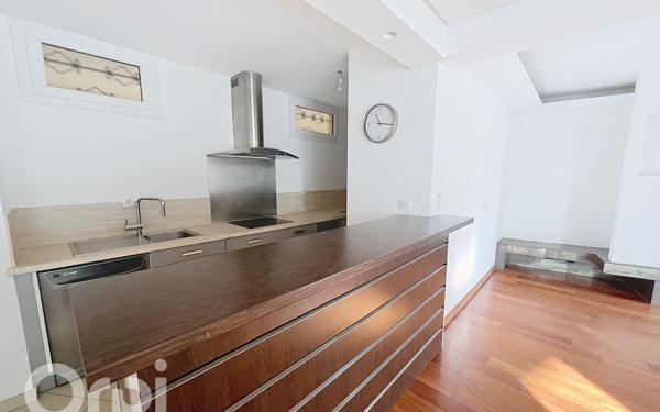 Appartement à vendre    3 pièces • 76 m2 Villeneuve-Loubet