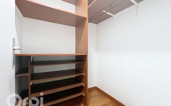 Appartement à vendre    3 pièces • 76 m2 Villeneuve-Loubet