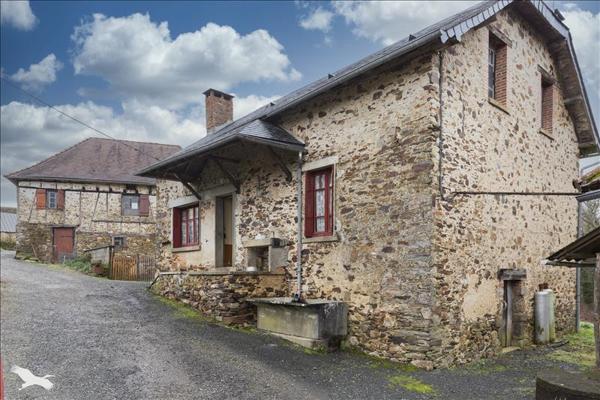 Maison à vendre |  Saint-Sornin-Lavolps |  3 pièces | 70 m²