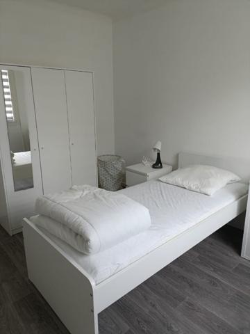 Appartement Besancon 5 pièce(s)  pour investisseur tout proche de la gare  avec une bonne rendement!!