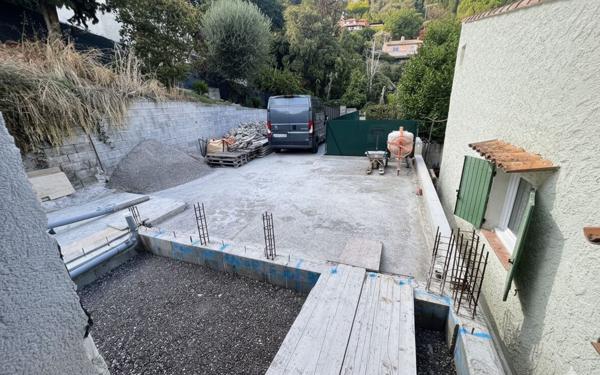 Maison à vendre    5 pièces •  Vence