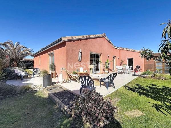 A VENDRE - AUCAMVILLE - Maison T5 de plain-pied, lumineuse, avec garage isolé et jardin paysagé ? Aucun travaux à prévoir