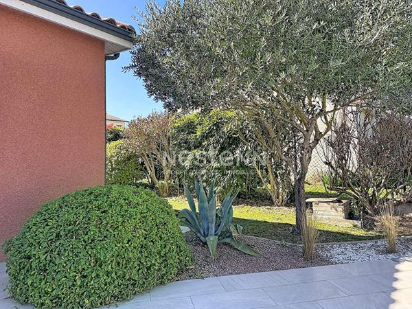 A VENDRE - AUCAMVILLE - Maison T5 de plain-pied, lumineuse, avec garage isolé et jardin paysagé ? Aucun travaux à prévoir