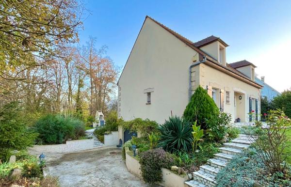 Maison Le Meux 7 pièce(s) 148 m2