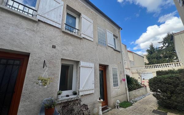 Maison à vendre    2 pièces • 33,53 m2 Fontenay-aux-Roses