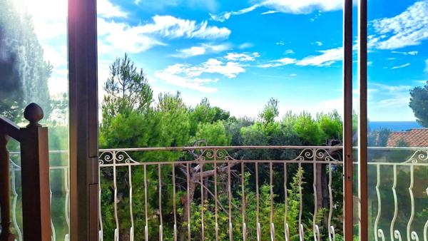 À vendre, Villa 183 m² + Appartement de 80 m², Terrain 1 110 m², Sausset Les Pins, PACA (13)
