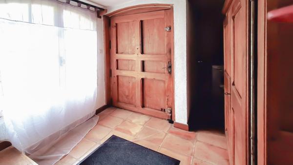 À vendre, Villa 183 m² + Appartement de 80 m², Terrain 1 110 m², Sausset Les Pins, PACA (13)