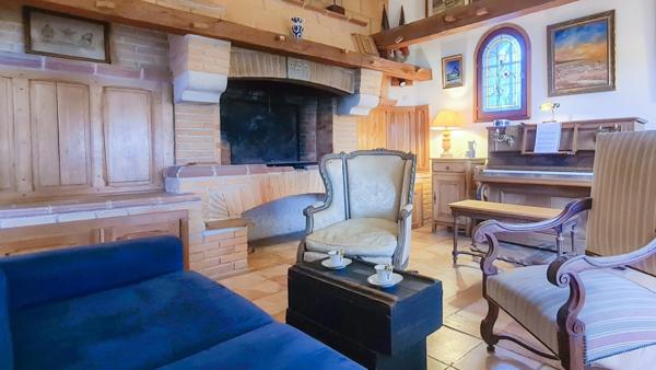 À vendre, Villa 183 m² + Appartement de 80 m², Terrain 1 110 m², Sausset Les Pins, PACA (13)