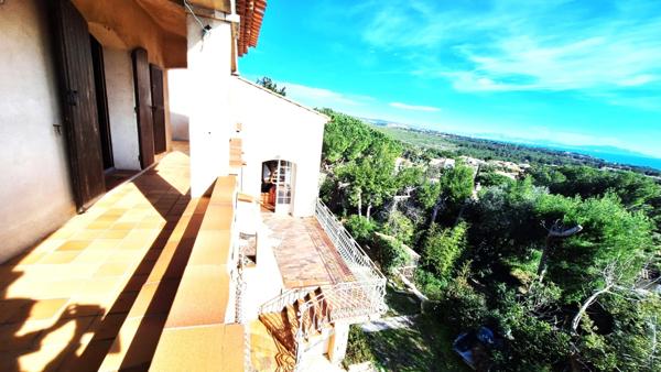 À vendre, Villa 183 m² + Appartement de 80 m², Terrain 1 110 m², Sausset Les Pins, PACA (13)