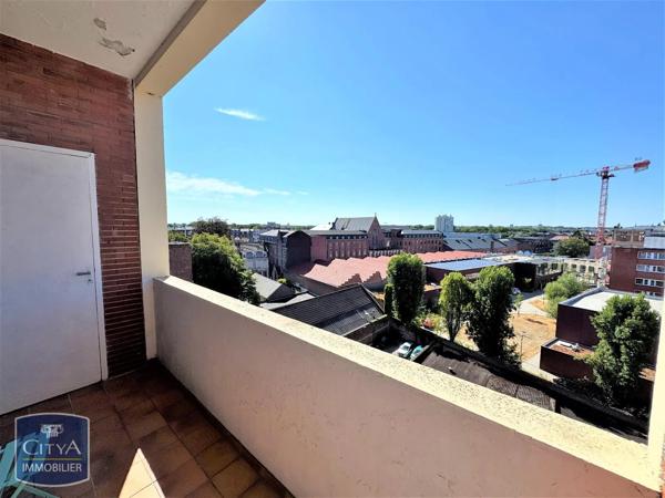 Appartement à louer 4 pièces 136.04m² Lille (59000)