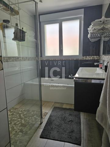 Maison St Sébastien Sur Loire 7 pièce(s) 180 m2