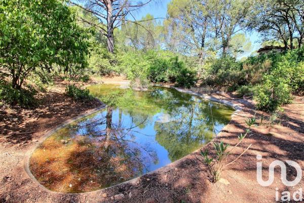 Maison à vendre 6 pièces 242 m² Brignoles