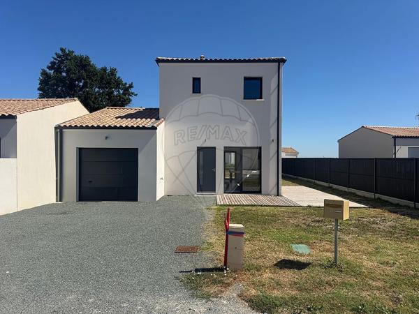 Maison 3 chambre(s) à vendre - Étaules, Charente-Maritime - 17